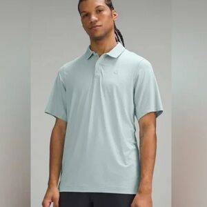 Lululemon men’s hidden snap front performance polo